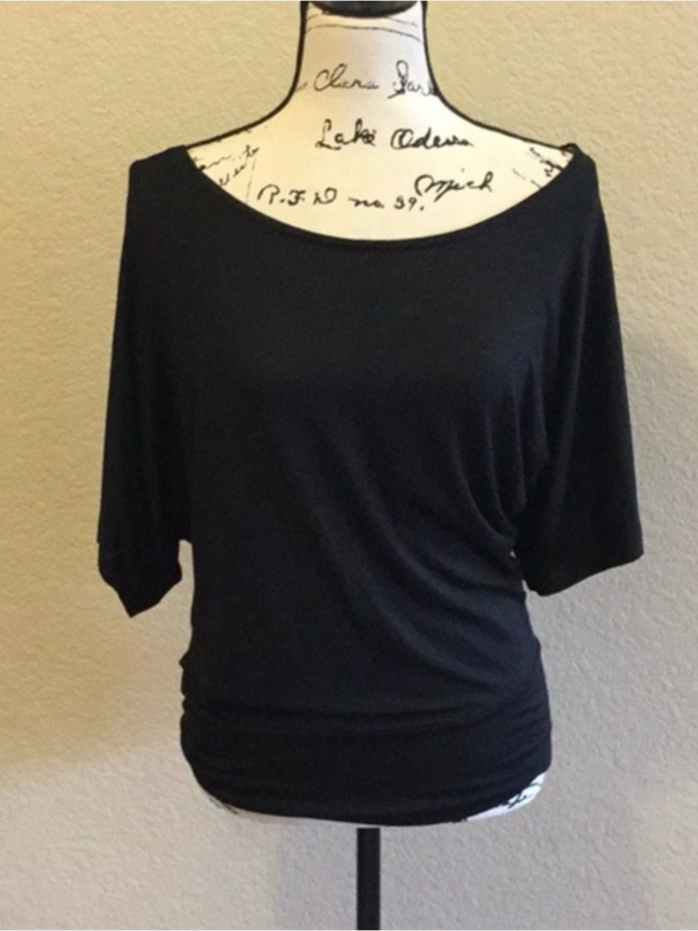 Grane Black Boatneck Dolman Short Sleeve Top